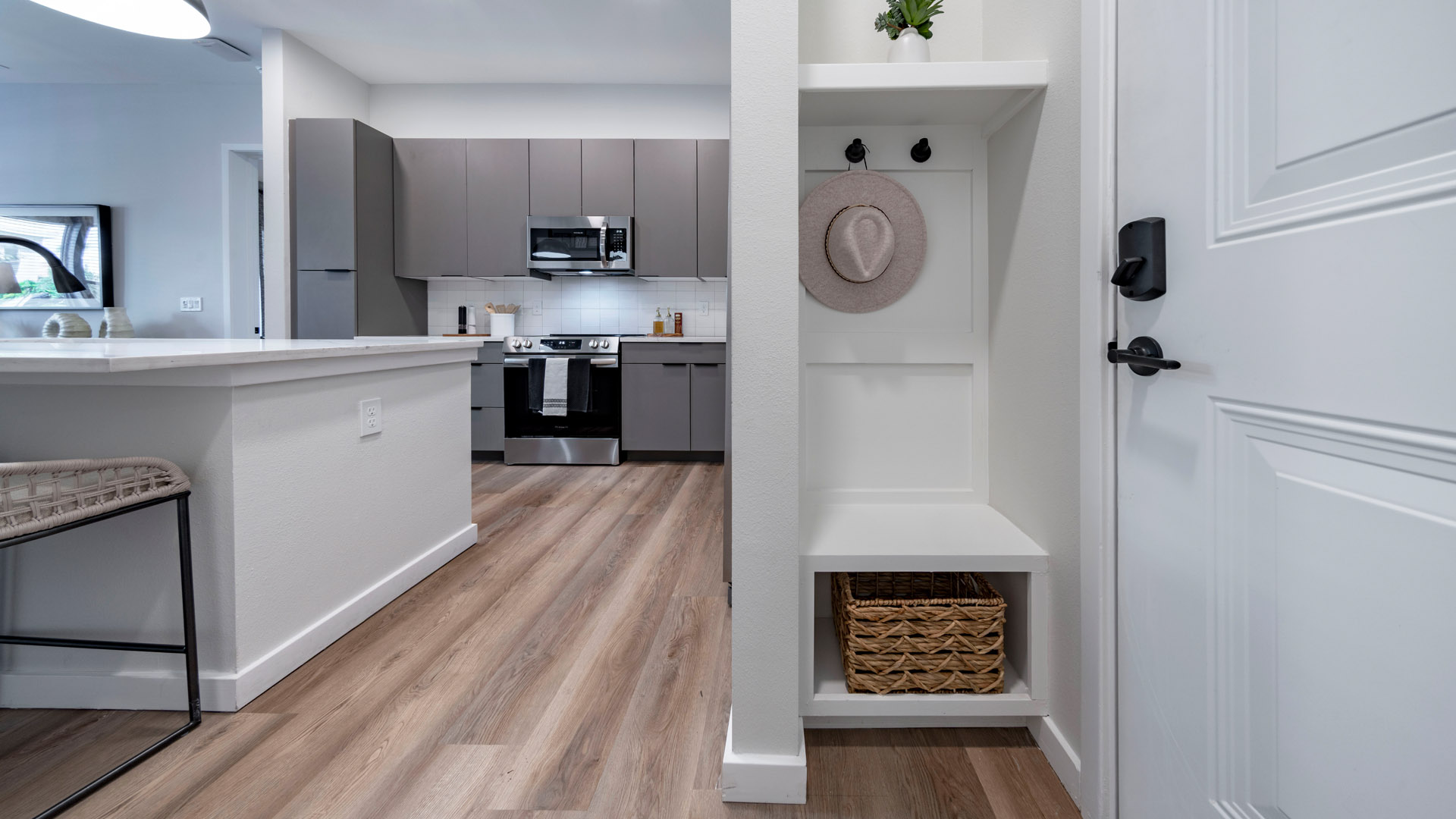 Modern kitchen and entryway design